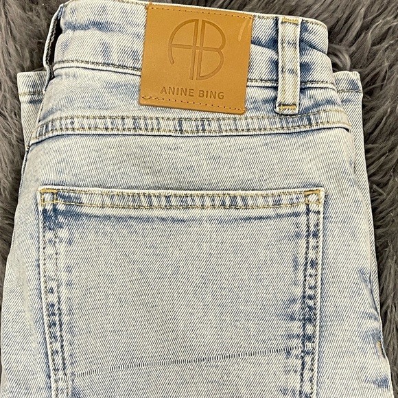 Anine Bing Women's Light Wash Jeans - Picture 6 of 10